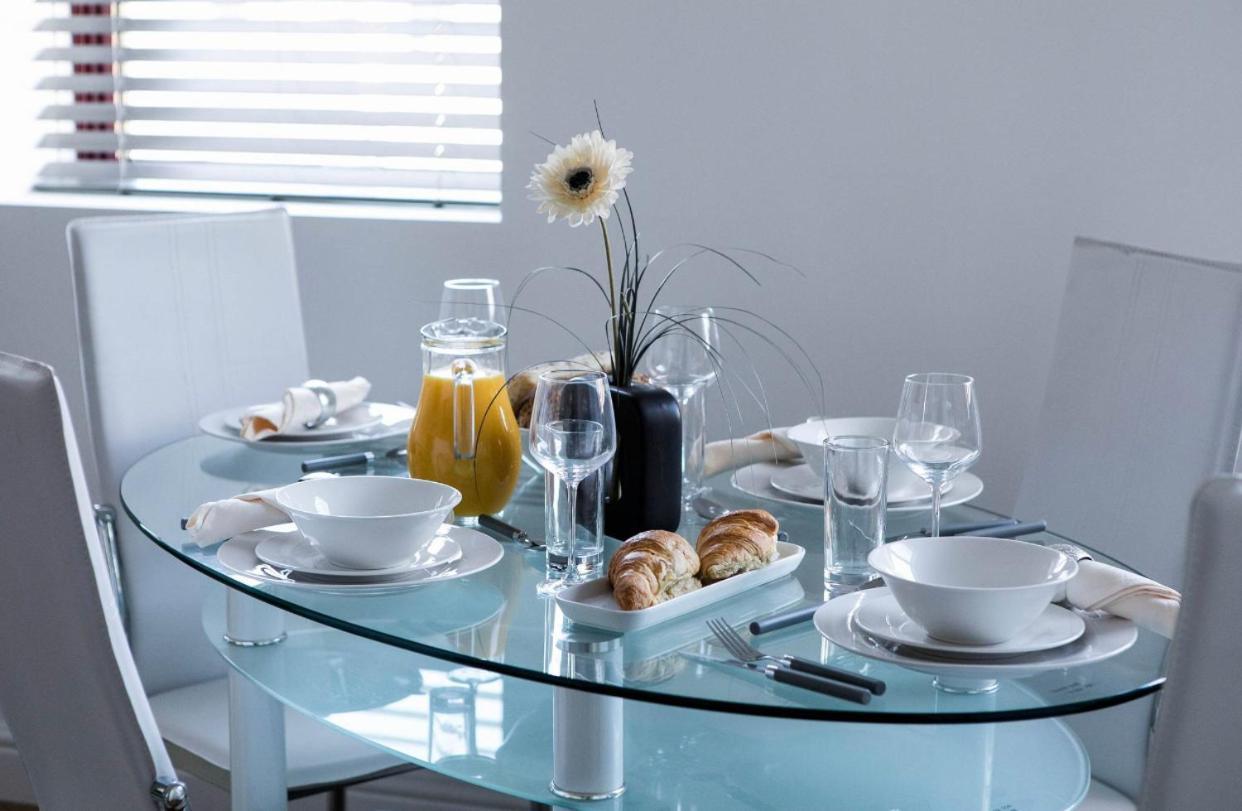 City Apartments By Elegance Living Peterborough Zimmer foto